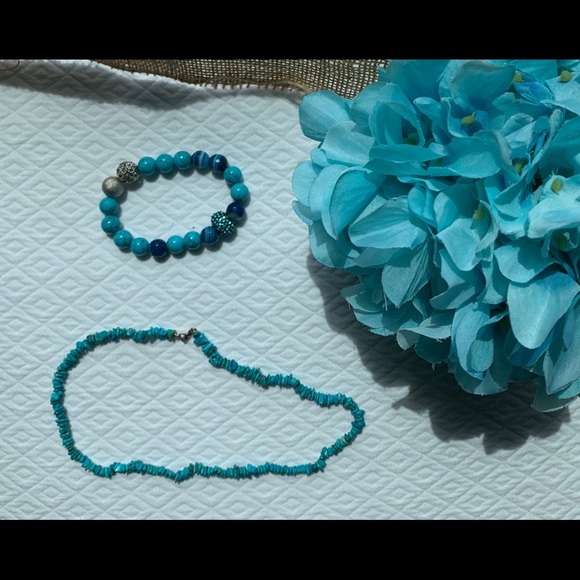 Turquoise necklace and bracelet - Picture 3 of 6